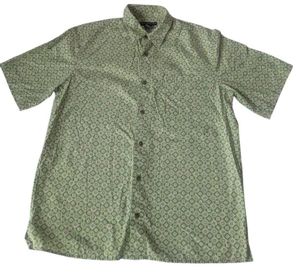 Consensus Sportswear Men's Button-Down Shirt M Green Geometric Short Sleeve